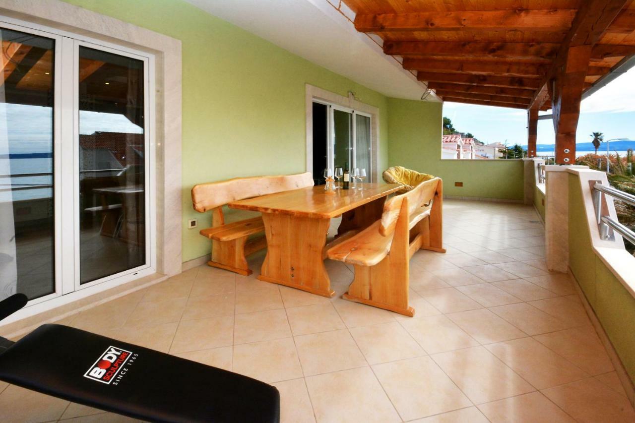 Beach Apartman Petra โปดสตรานา ภายนอก รูปภาพ