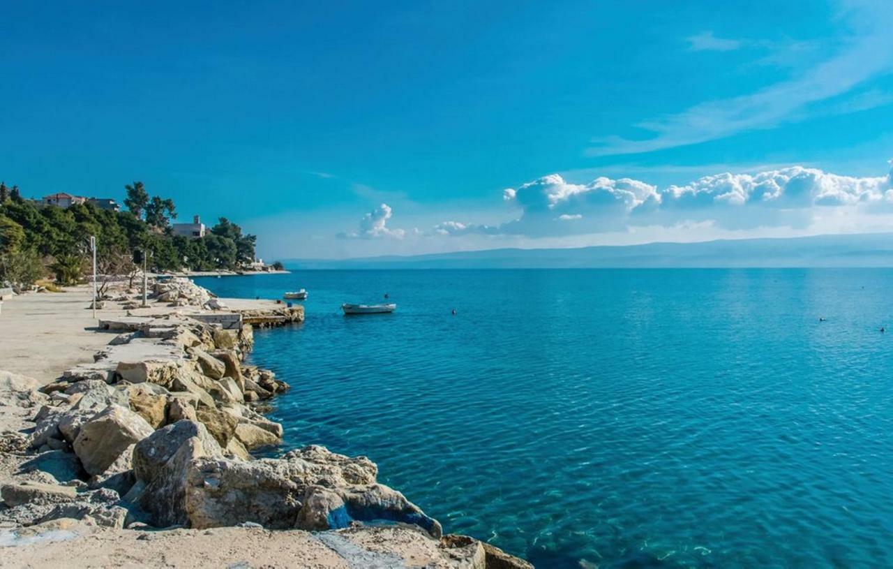 Beach Apartman Petra โปดสตรานา ภายนอก รูปภาพ